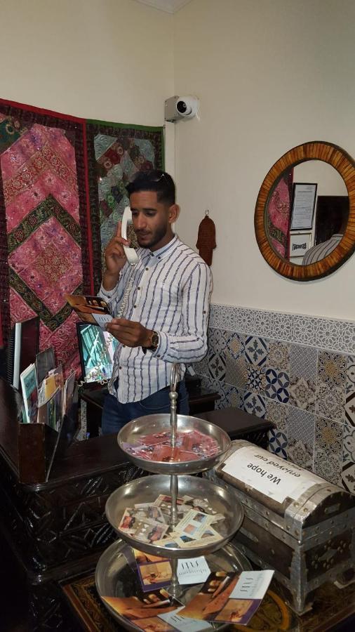 Riad De La Semaine Marrakesh Exteriör bild