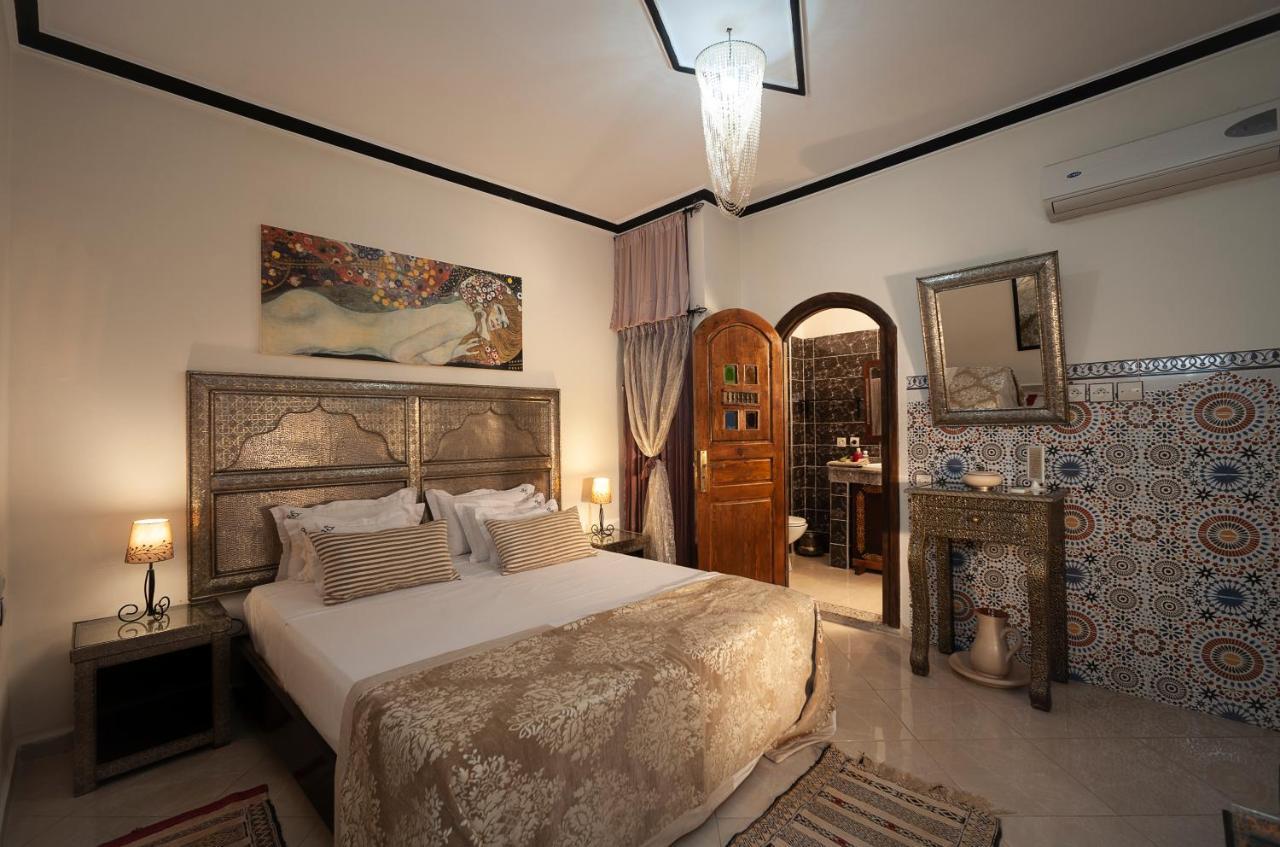 Riad De La Semaine Marrakesh Exteriör bild