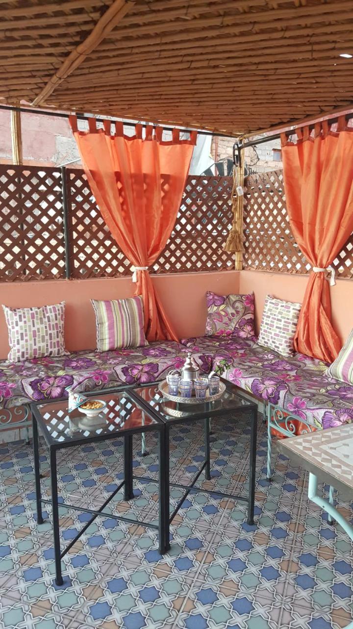 Riad De La Semaine Marrakesh Exteriör bild